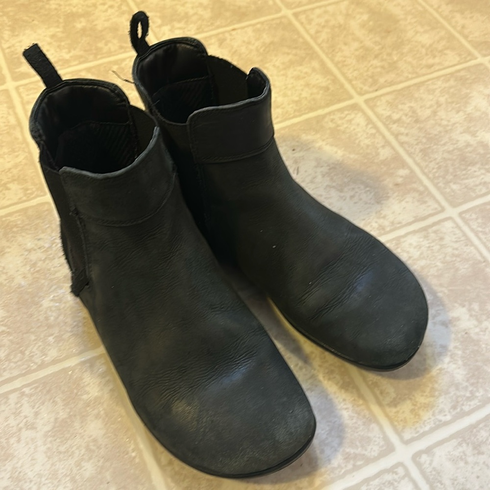 Xero Shoes Minimalist Barefoot Tari Black Ankle Boots